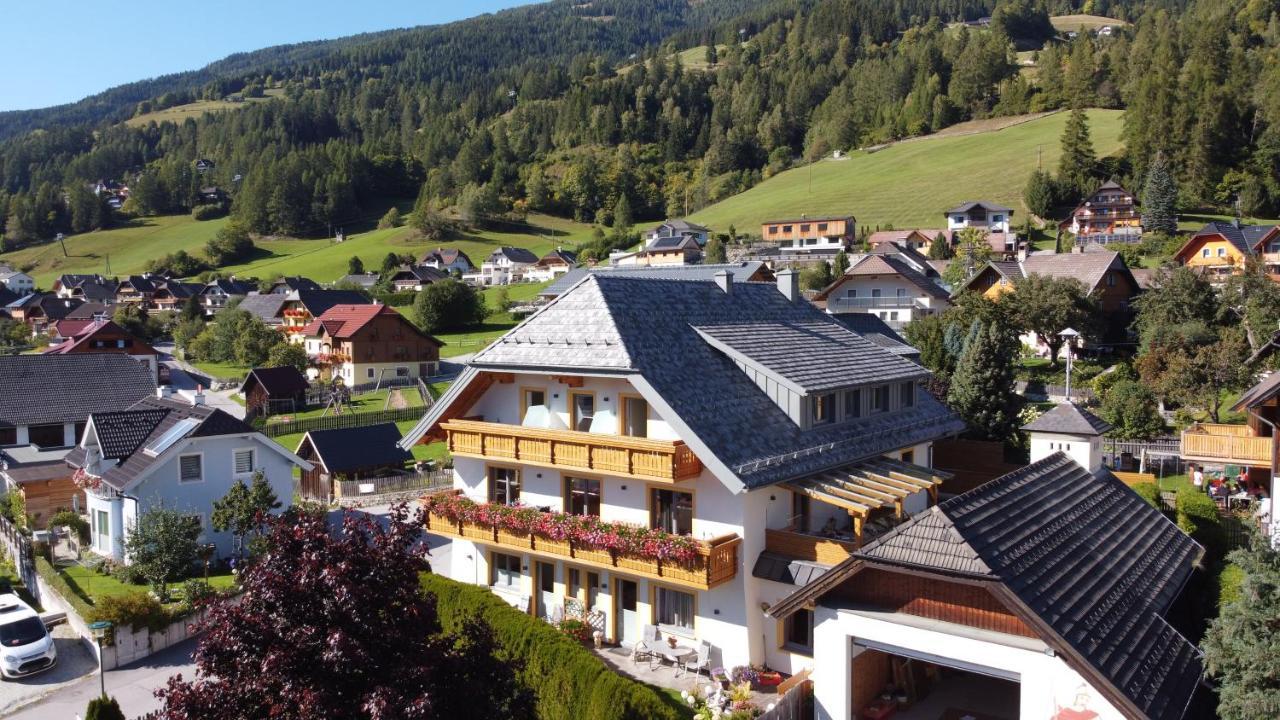 Gaestehaus Schwaiger سانكت مايكل ايم لون المظهر الخارجي الصورة